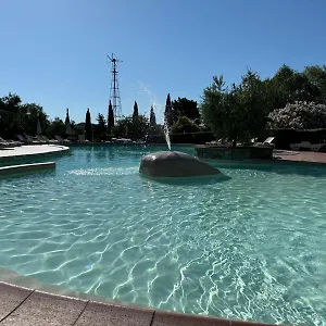 https://il-doccino.it-tuscanyhotel.com